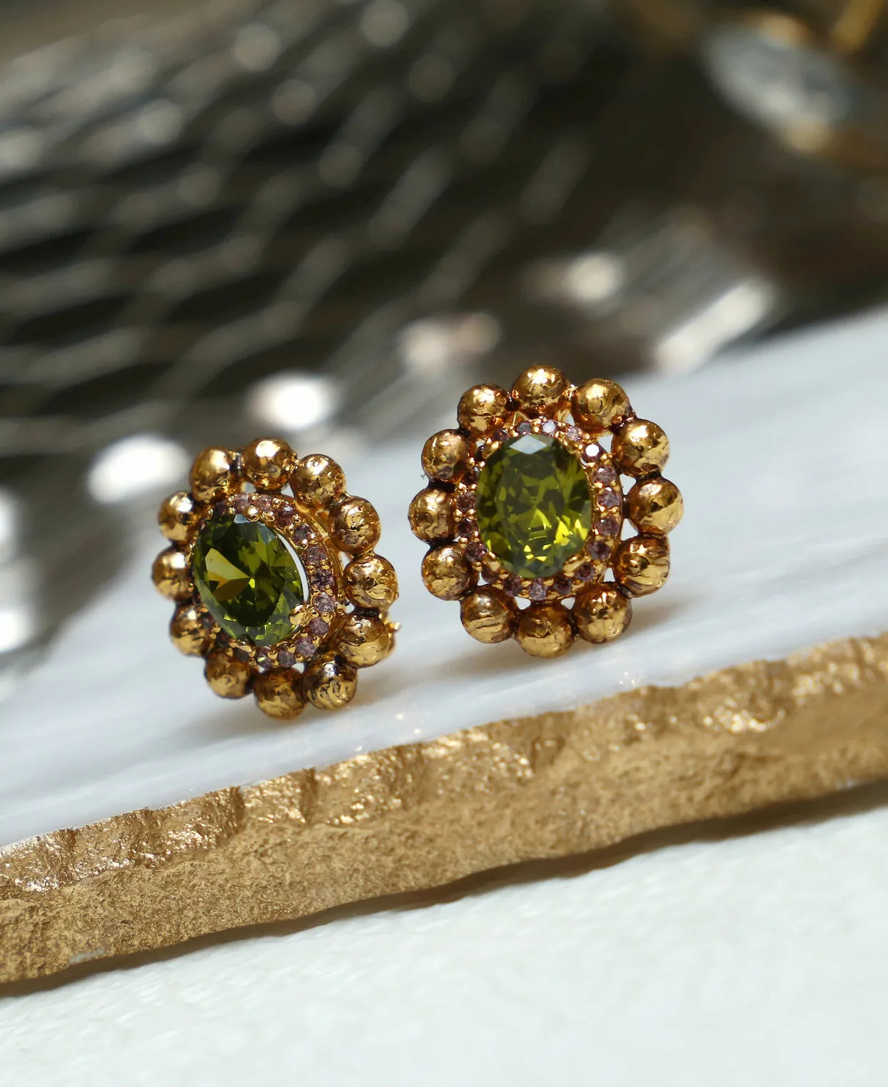 Peridot Matte Tops