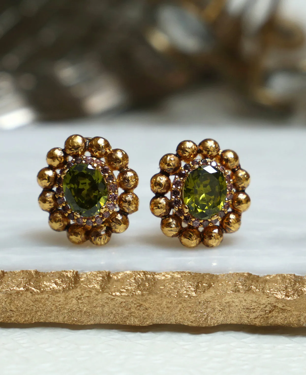 Peridot Matte Tops